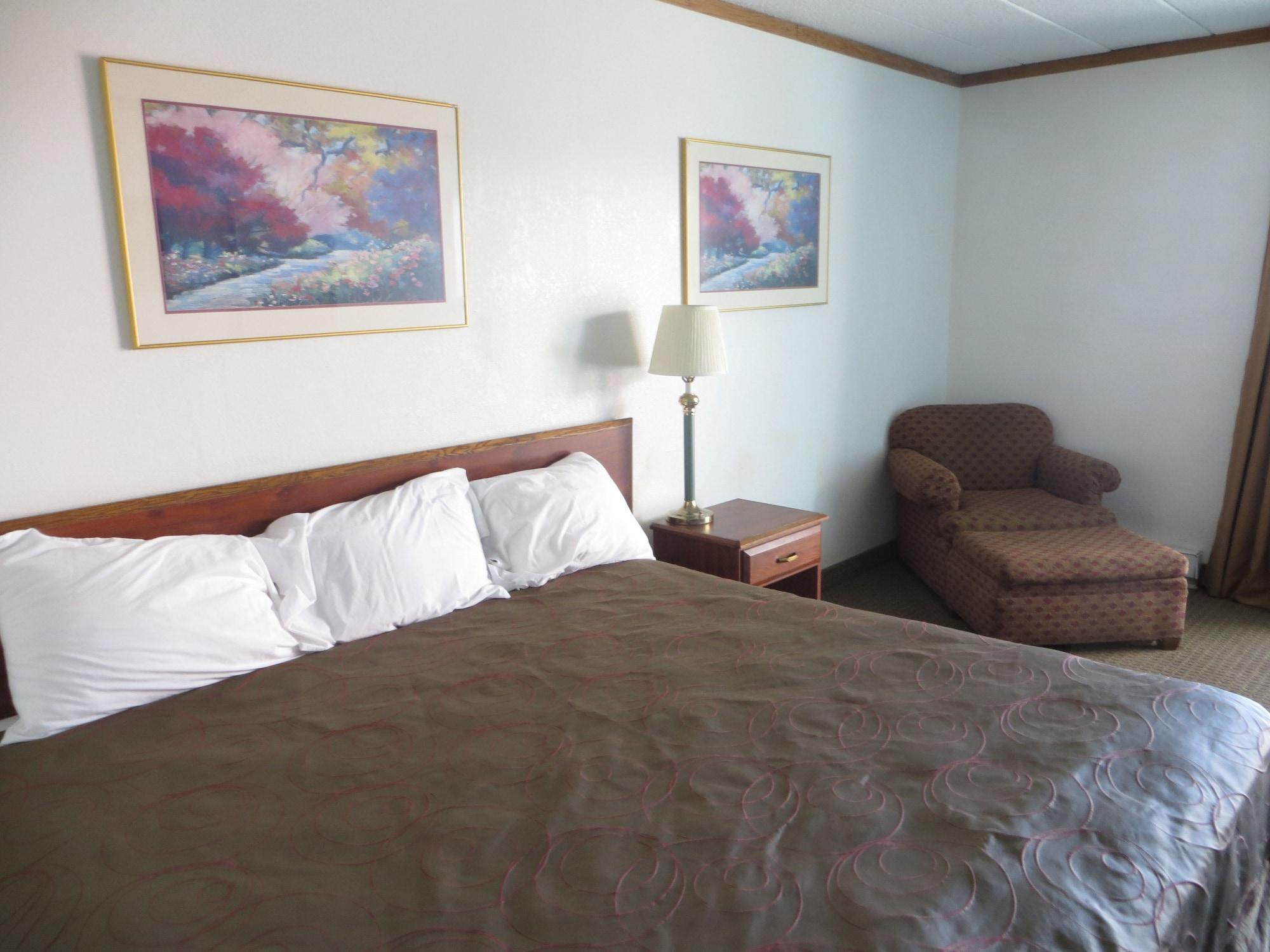 Budget Inn Express Bismarck Exterior photo